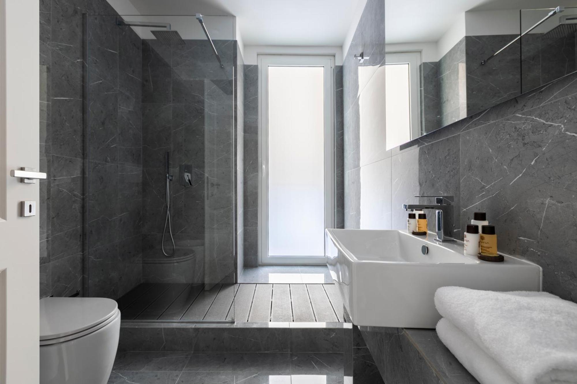 Aparthotel Louly Trevi Fountain Roma